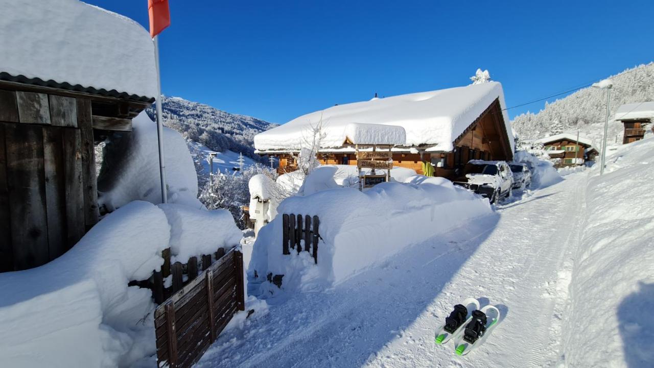 Ferienhaus & Ferienwohnung Winay Wayna Gotschna Blick Klosters Ngoại thất bức ảnh