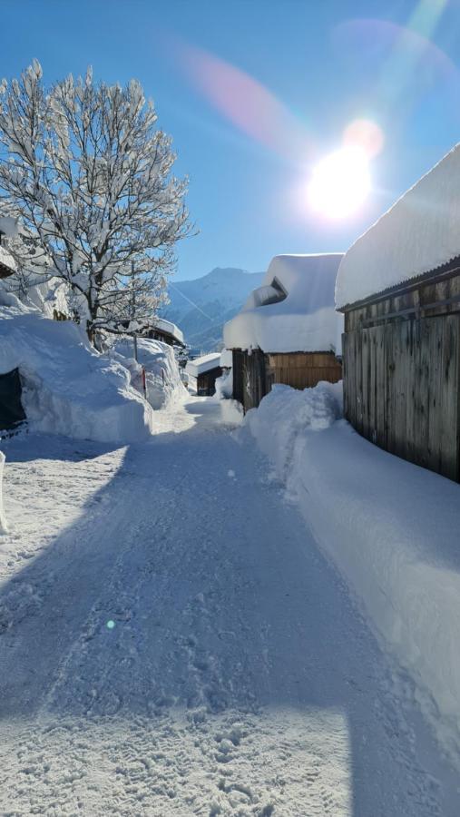Ferienhaus & Ferienwohnung Winay Wayna Gotschna Blick Klosters Ngoại thất bức ảnh