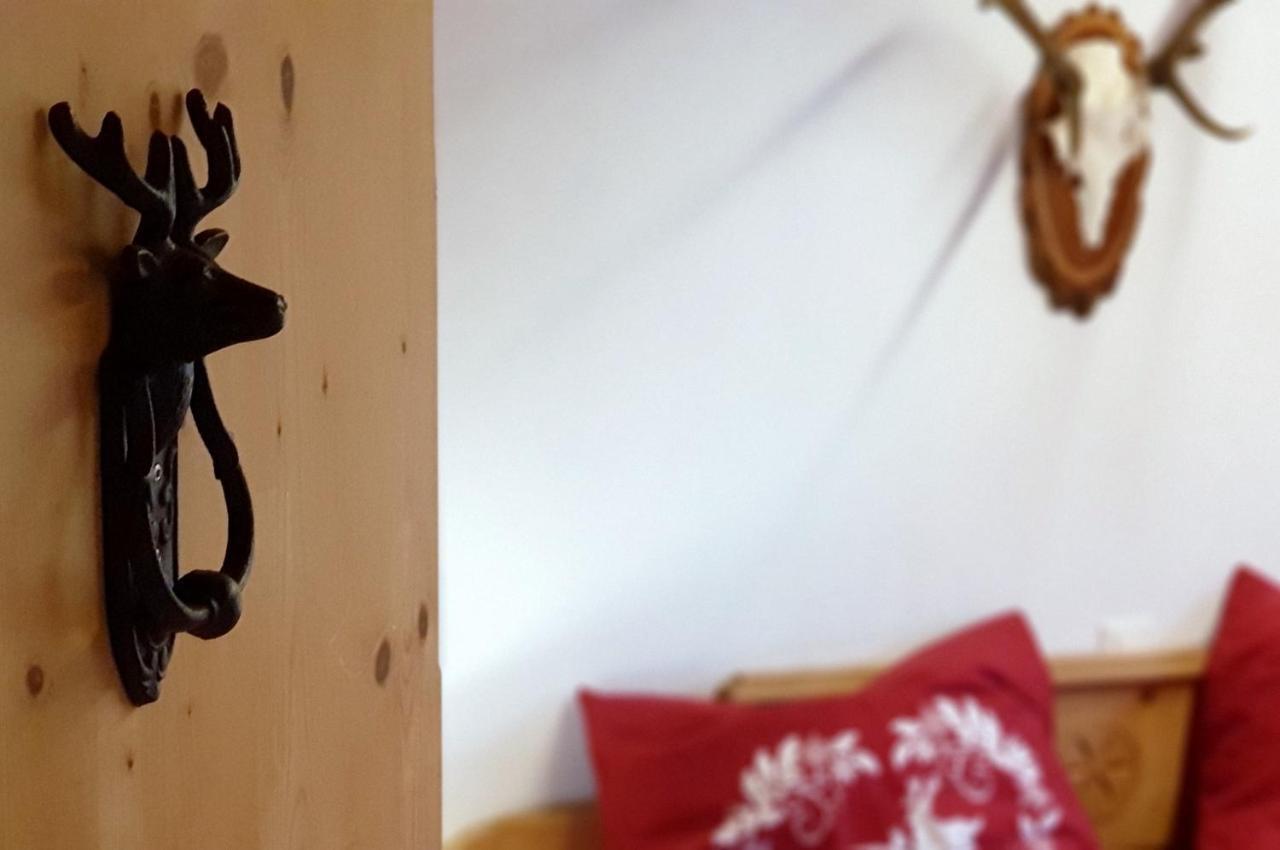 Ferienhaus & Ferienwohnung Winay Wayna Gotschna Blick Klosters Ngoại thất bức ảnh