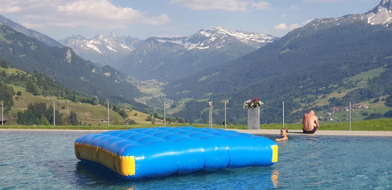 Ferienhaus & Ferienwohnung Winay Wayna Gotschna Blick Klosters Ngoại thất bức ảnh